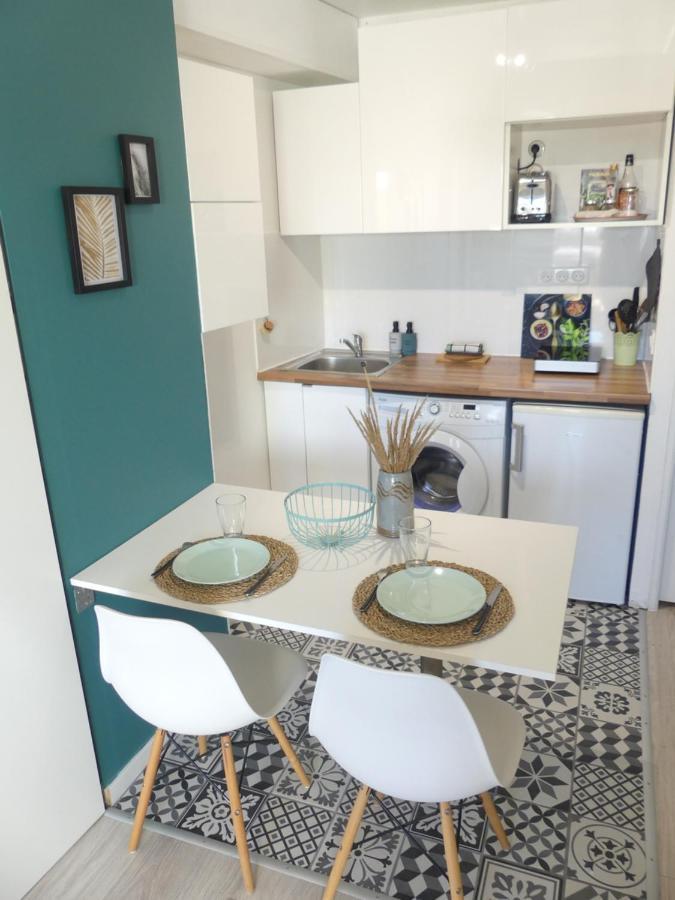 NEW - Studio cosy - Plages à 5min - Parking privé - WIFI - Commerces au pied du bâtiment La Grande Motte Extérieur photo