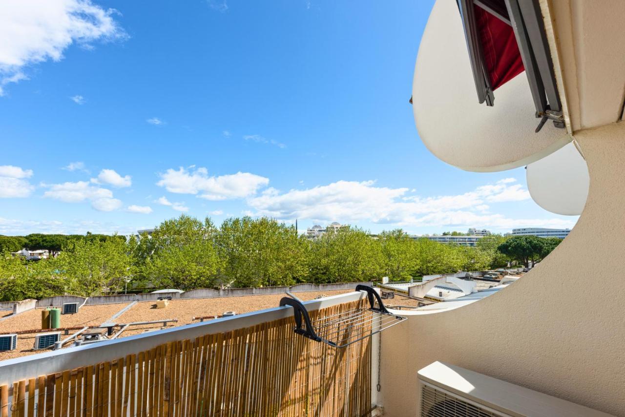 NEW - Studio cosy - Plages à 5min - Parking privé - WIFI - Commerces au pied du bâtiment La Grande Motte Extérieur photo