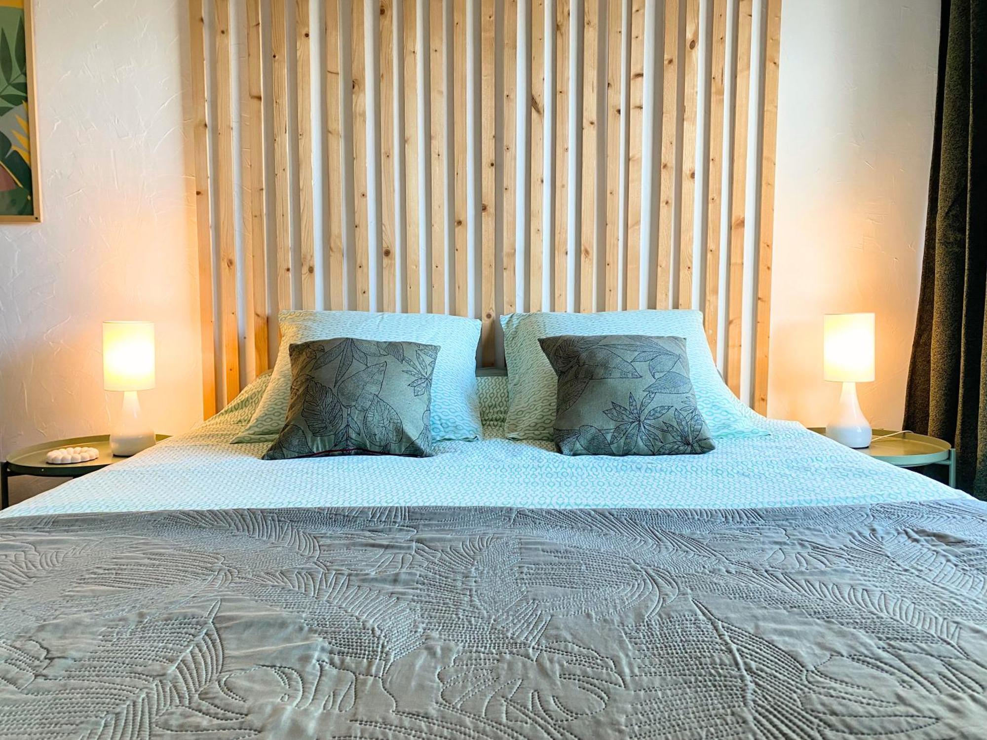 NEW - Studio cosy - Plages à 5min - Parking privé - WIFI - Commerces au pied du bâtiment La Grande Motte Extérieur photo
